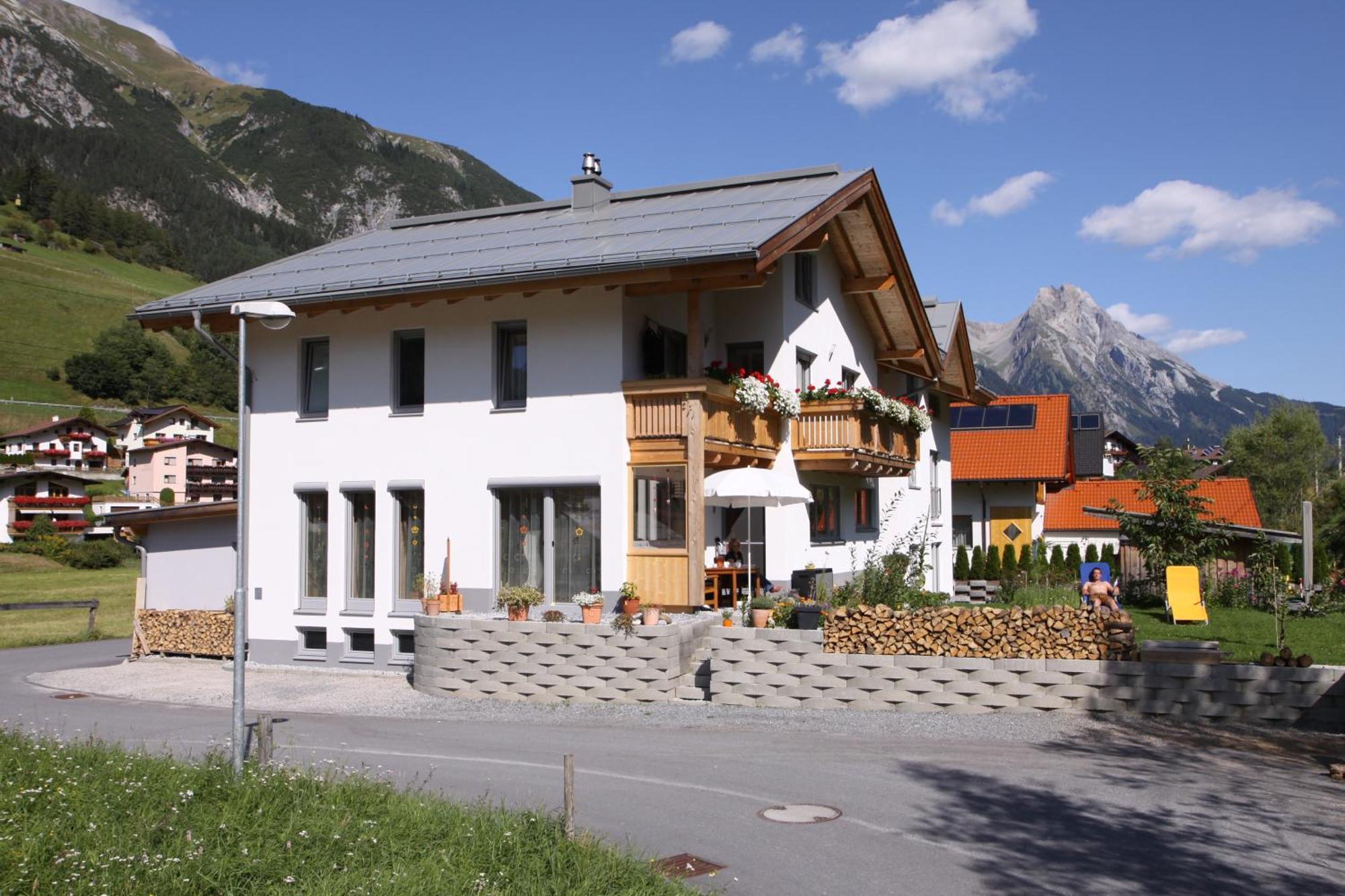 Ferienhaus Gundi Pettneu am Arlberg Eksteriør billede