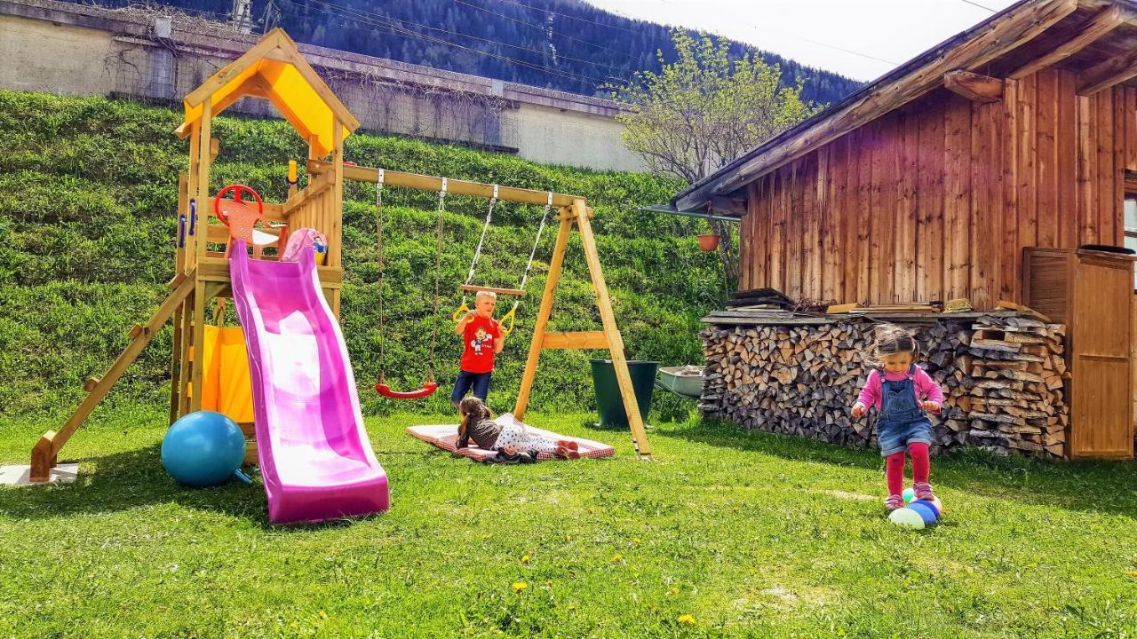 Ferienhaus Gundi Pettneu am Arlberg Eksteriør billede
